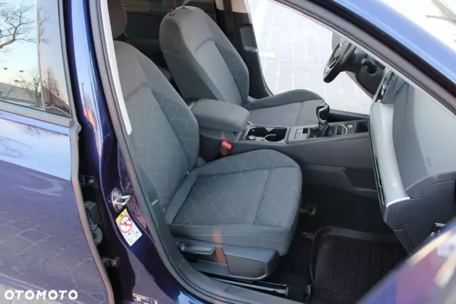 VOLKSWAGEN Golf VIII 1.0 TSI Life