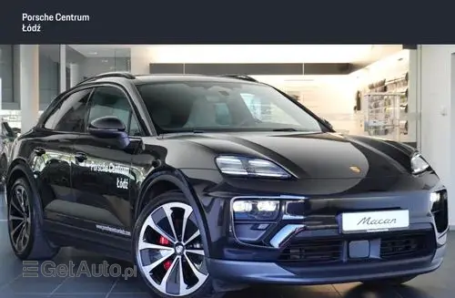 PORSCHE Macan 