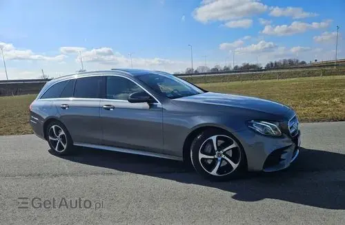 MERCEDES-BENZ Klasa E 
