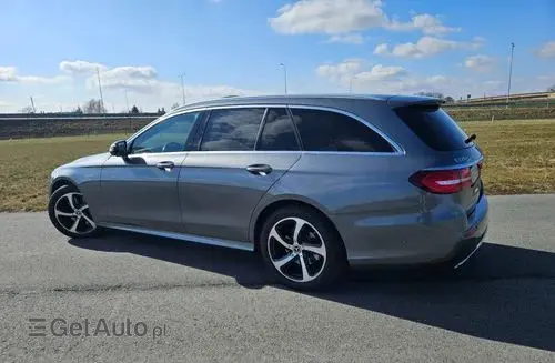 MERCEDES-BENZ Klasa E 