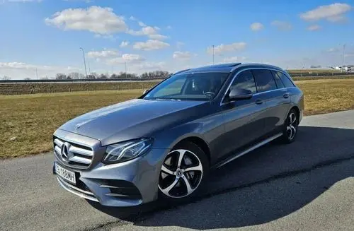 MERCEDES-BENZ Klasa E 