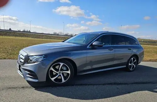 MERCEDES-BENZ Klasa E 