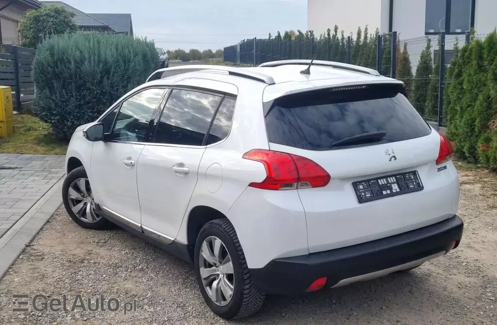 PEUGEOT 2008 
