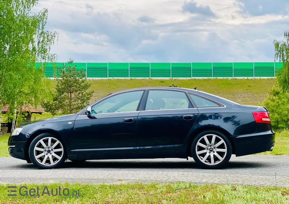 AUDI A6 Limousine 