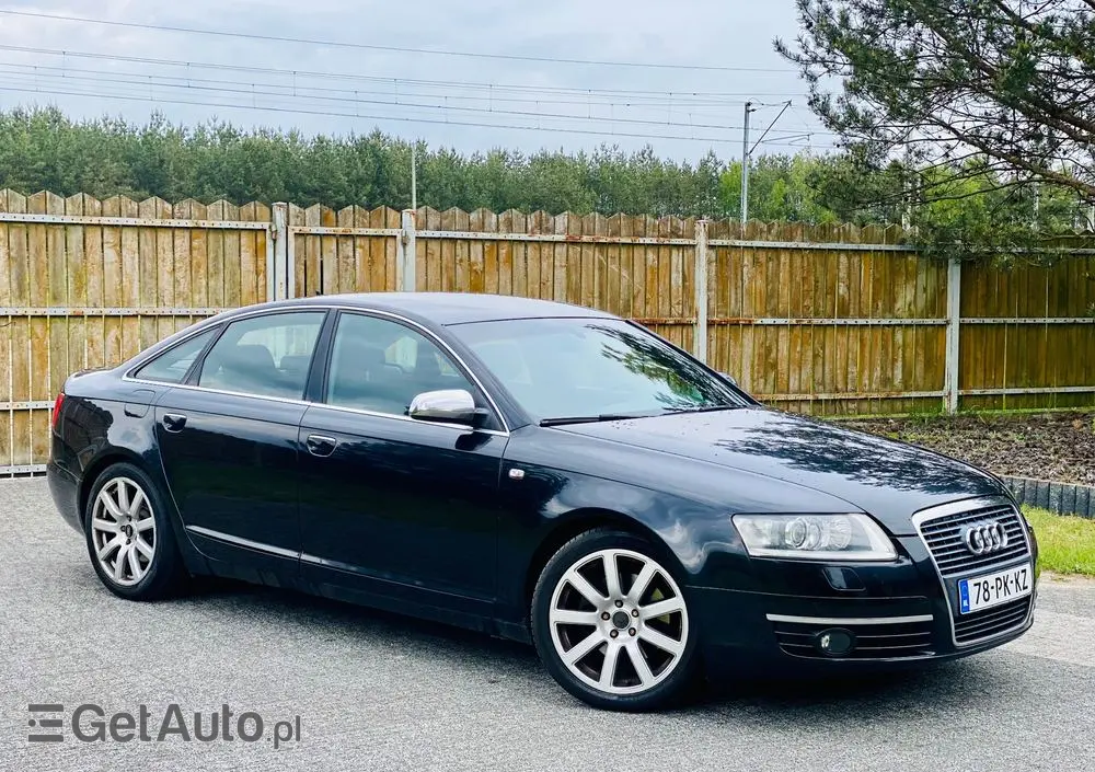 AUDI A6 Limousine 