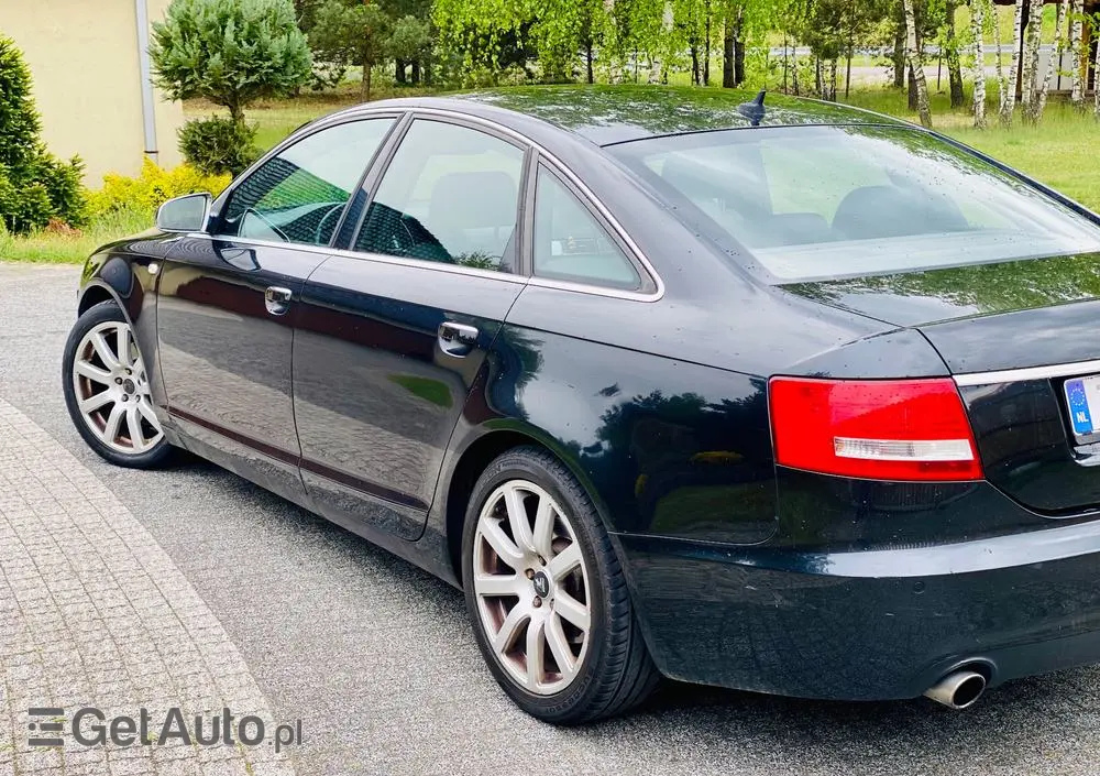 AUDI A6 Limousine 