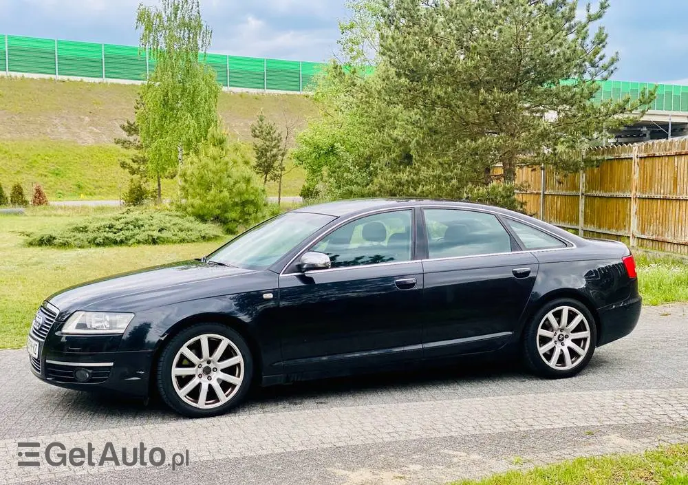 AUDI A6 Limousine 