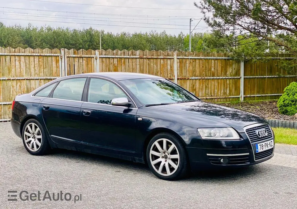 AUDI A6 Limousine 