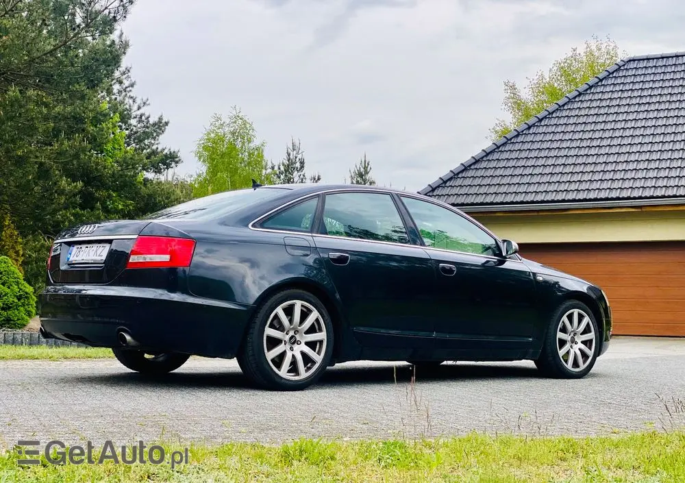 AUDI A6 Limousine 
