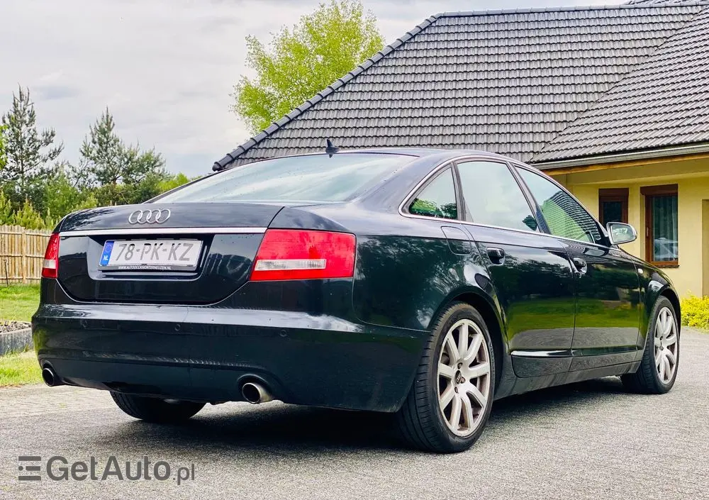AUDI A6 Limousine 