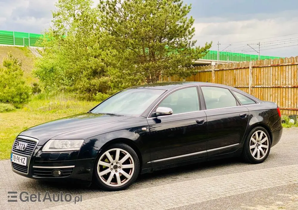 AUDI A6 Limousine 