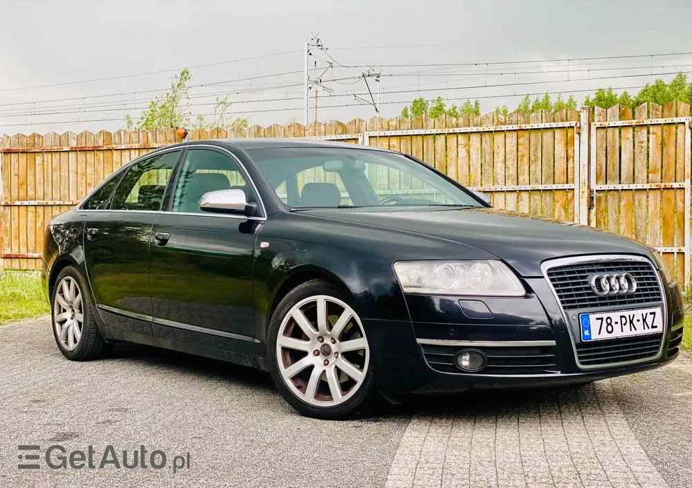 AUDI A6 Limousine 