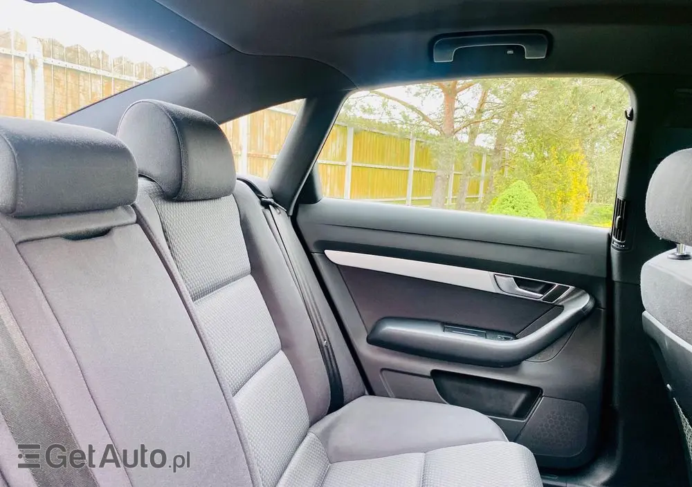 AUDI A6 Limousine 