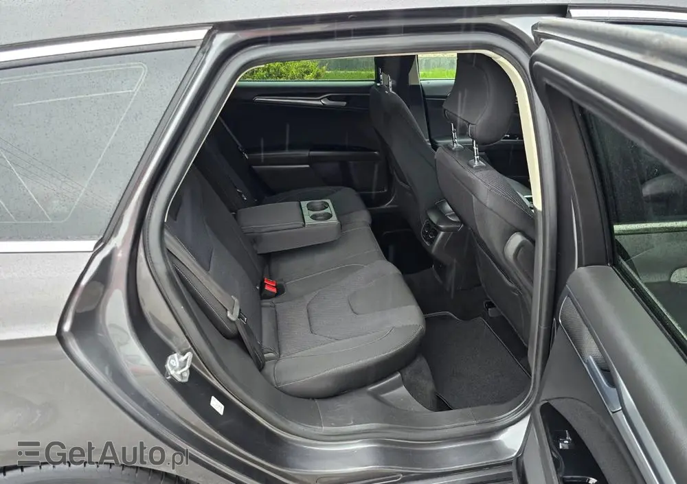 FORD Mondeo Turnier 1.5 EcoBoost Start-Stopp Autom Titanium