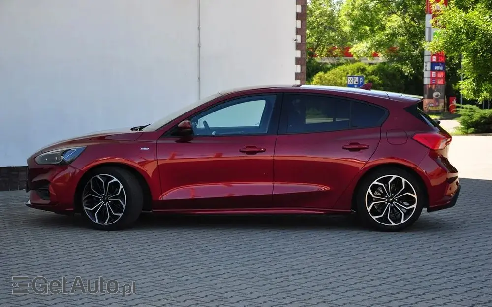 FORD Focus Turnier 1.5 EcoBoost Start-Stopp-System ST-LINE