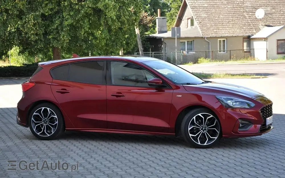 FORD Focus Turnier 1.5 EcoBoost Start-Stopp-System ST-LINE