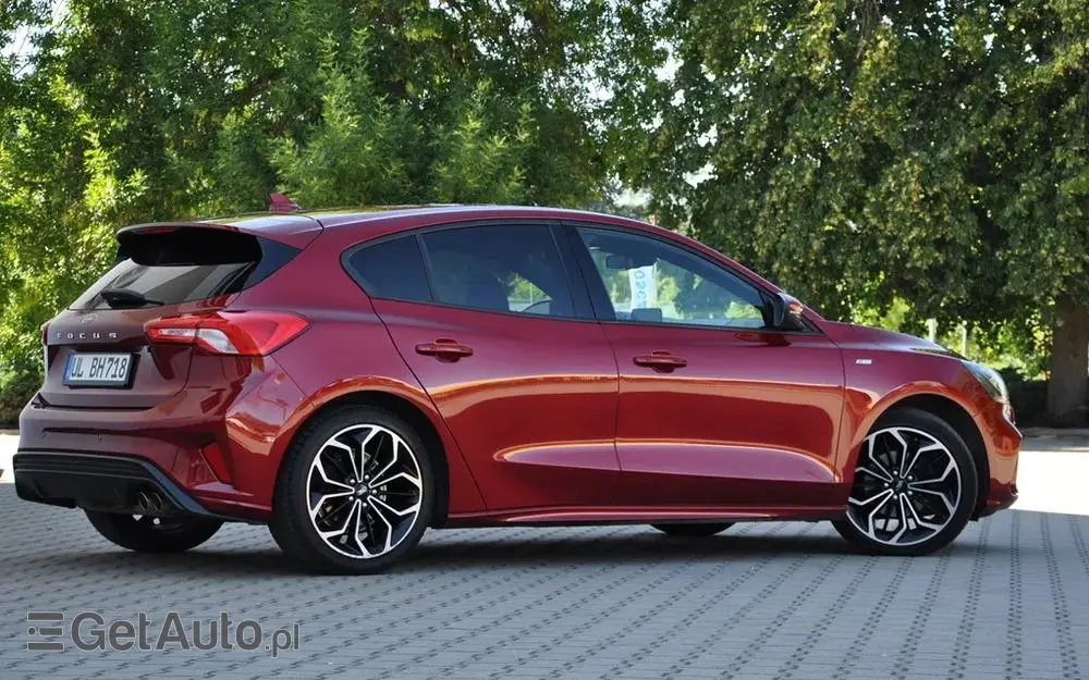 FORD Focus Turnier 1.5 EcoBoost Start-Stopp-System ST-LINE