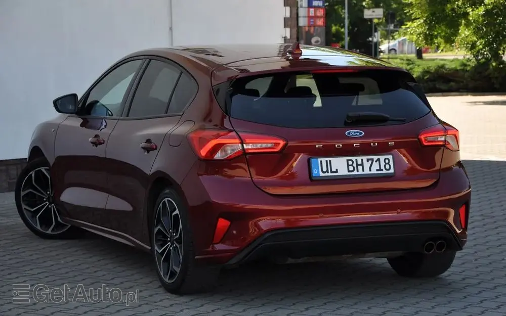 FORD Focus Turnier 1.5 EcoBoost Start-Stopp-System ST-LINE