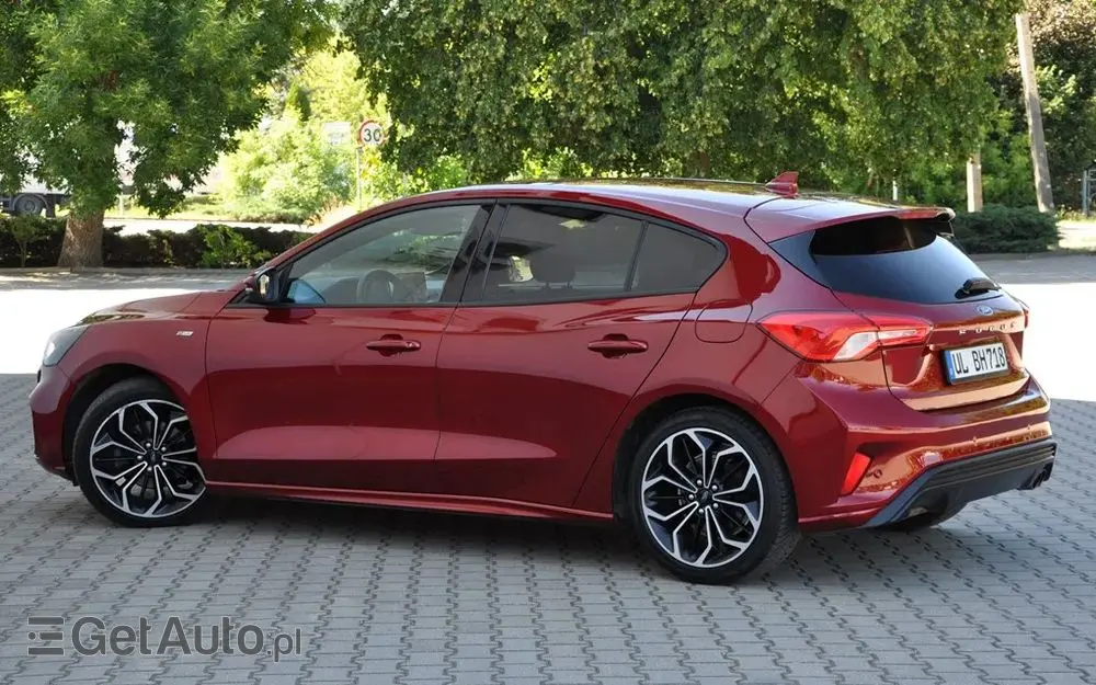 FORD Focus Turnier 1.5 EcoBoost Start-Stopp-System ST-LINE
