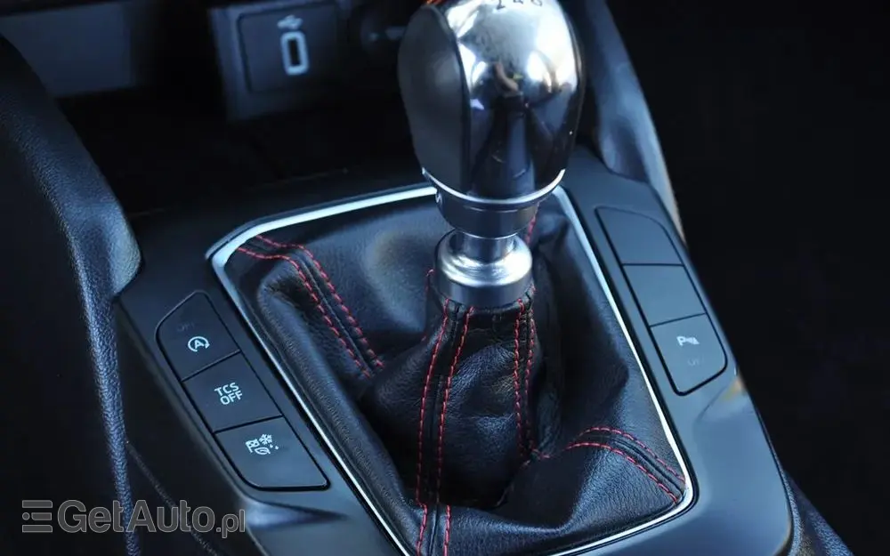 FORD Focus Turnier 1.5 EcoBoost Start-Stopp-System ST-LINE