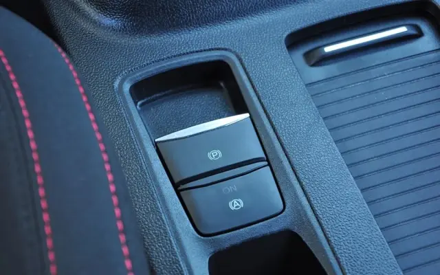 FORD Focus Turnier 1.5 EcoBoost Start-Stopp-System ST-LINE