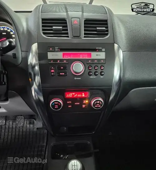 SUZUKI SX4 