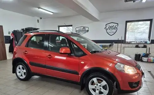 SUZUKI SX4 