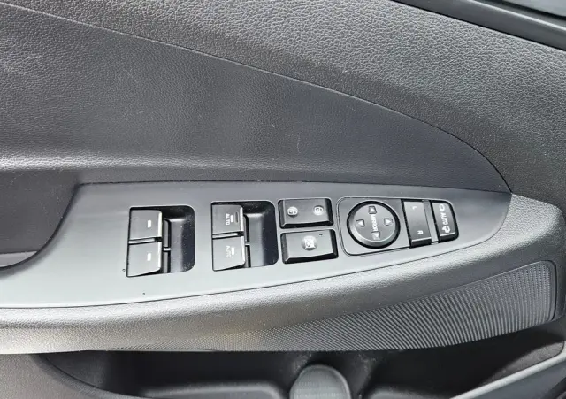 HYUNDAI Tucson 1.6 CRDi 2WD Select