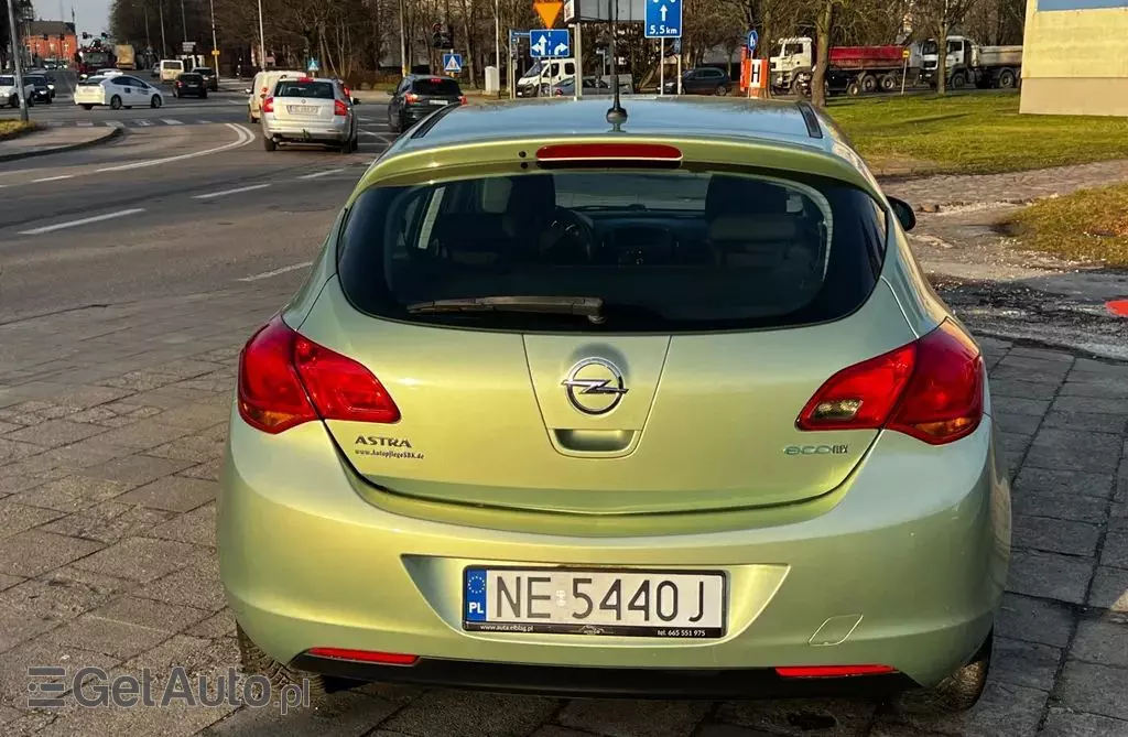 OPEL Astra 1.4 (100 KM) ecoFLEX