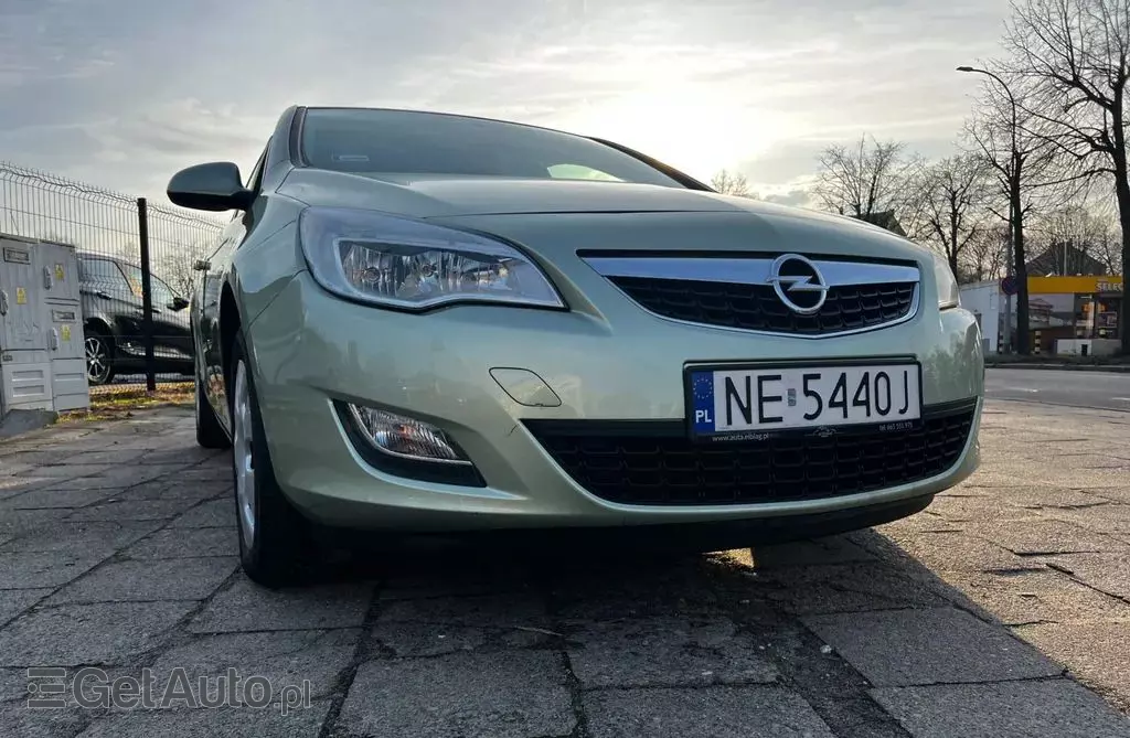 OPEL Astra 1.4 (100 KM) ecoFLEX