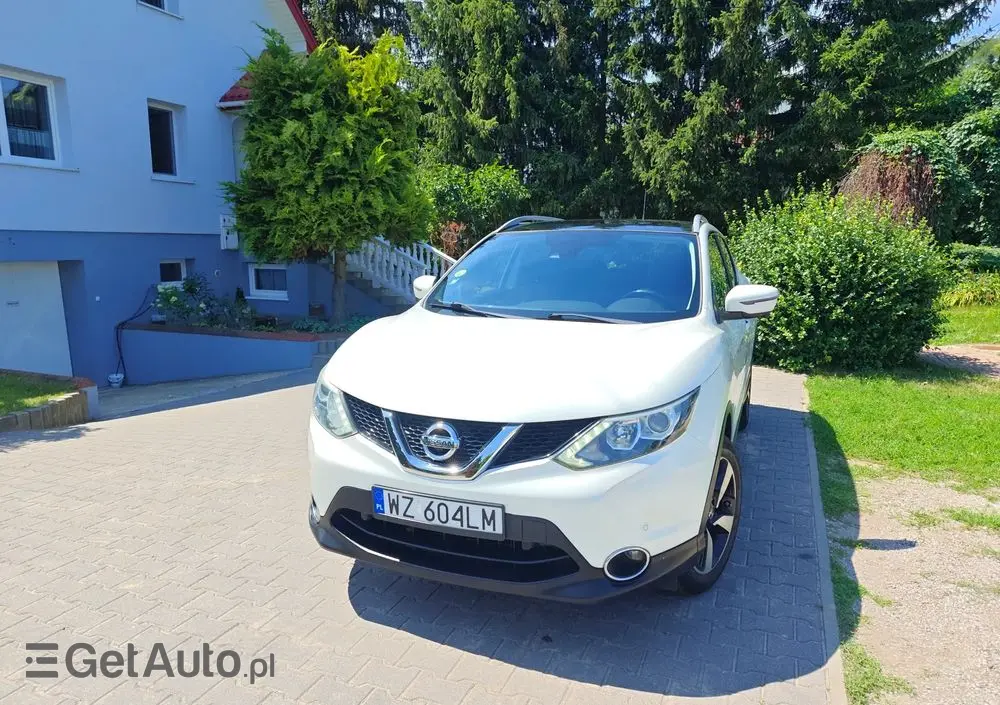 NISSAN Qashqai 1.5 dCi N-Connecta