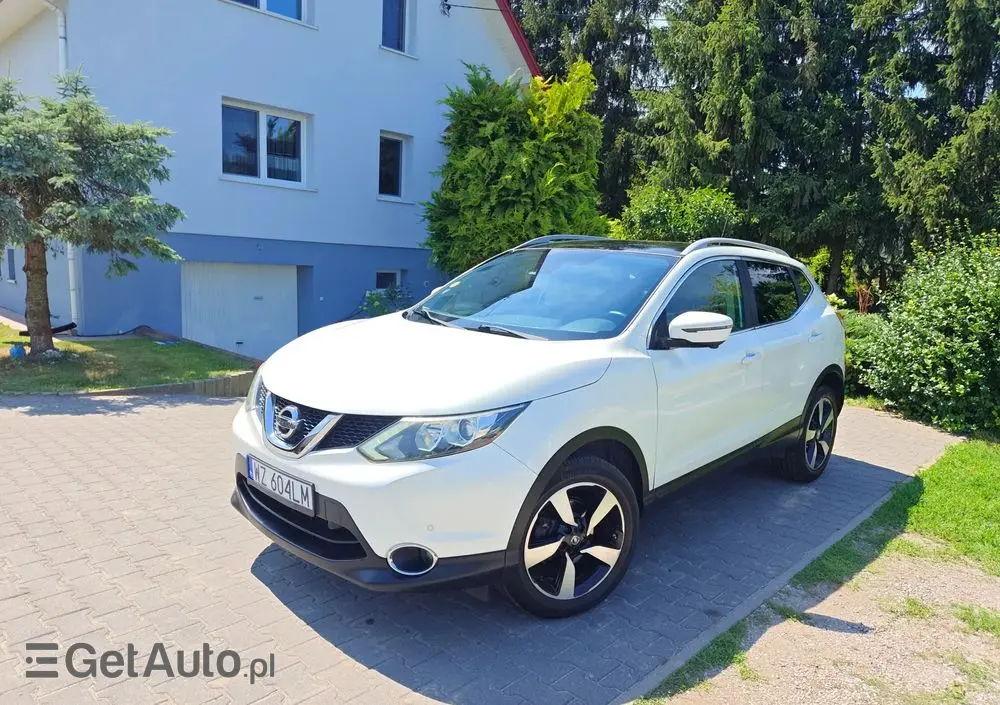 NISSAN Qashqai 1.5 dCi N-Connecta