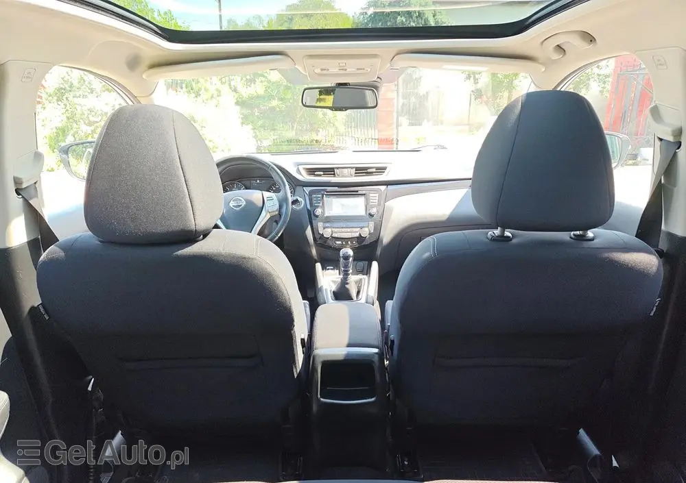 NISSAN Qashqai 1.5 dCi N-Connecta