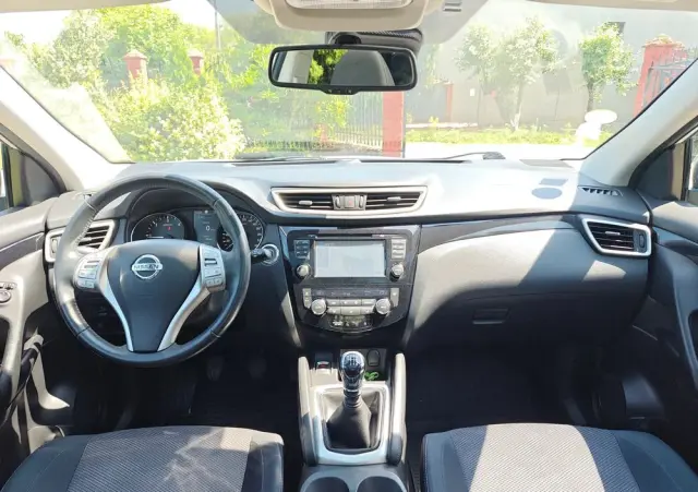 NISSAN Qashqai 1.5 dCi N-Connecta