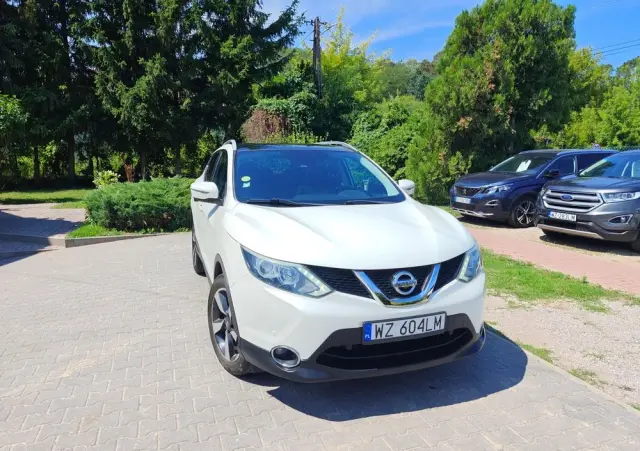 NISSAN Qashqai 1.5 dCi N-Connecta