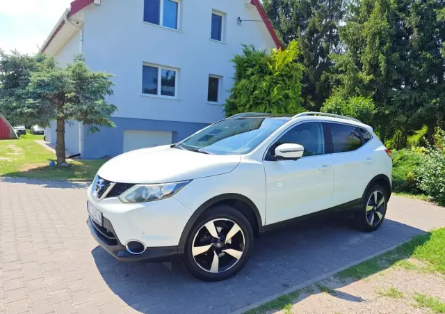 NISSAN Qashqai 1.5 dCi N-Connecta
