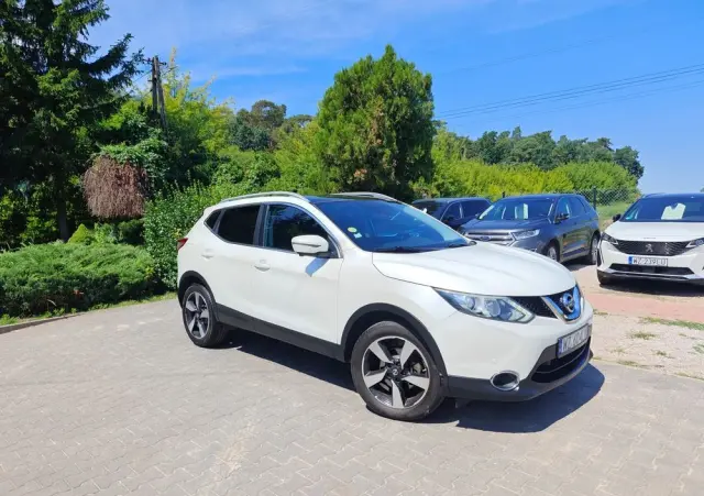 NISSAN Qashqai 1.5 dCi N-Connecta