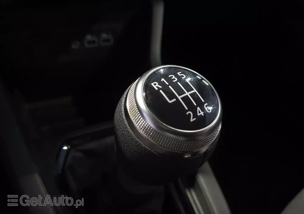 RENAULT Clio 1.0 TCe Evolution