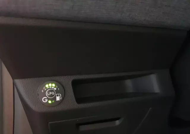 RENAULT Clio 1.0 TCe Evolution