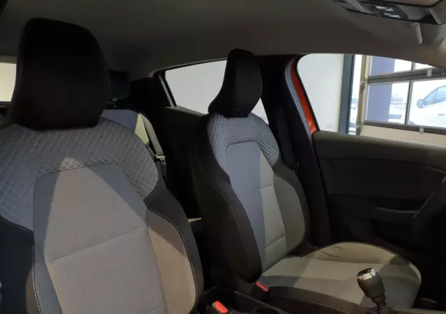 RENAULT Clio 1.0 TCe Evolution