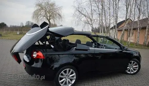 VOLKSWAGEN Eos 