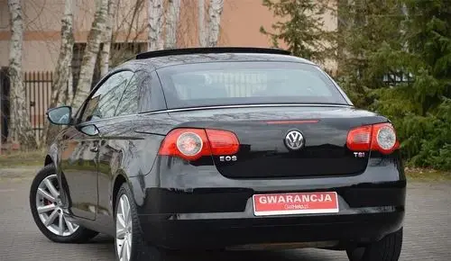 VOLKSWAGEN Eos 