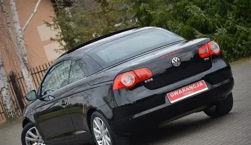 VOLKSWAGEN Eos 