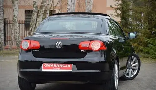 VOLKSWAGEN Eos 