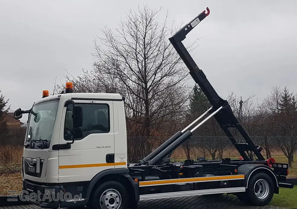 MAN TGL 12.220 HAKOWIEC 4x2 KLIMA DO KONTENERÓW MANUAL 
