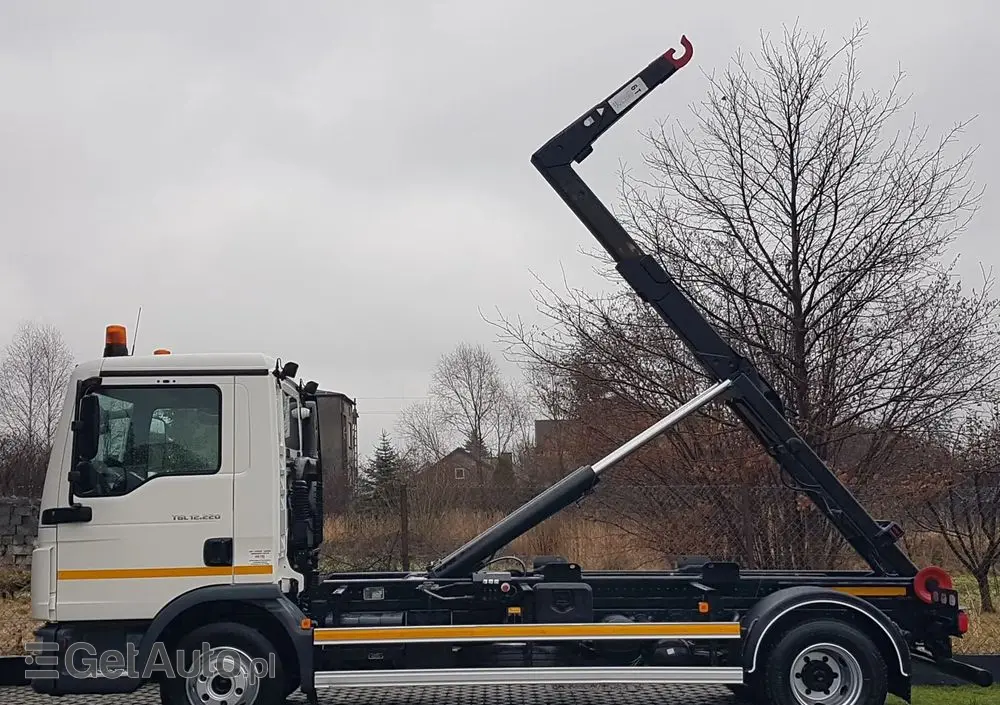 MAN TGL 12.220 HAKOWIEC 4x2 KLIMA DO KONTENERÓW MANUAL 