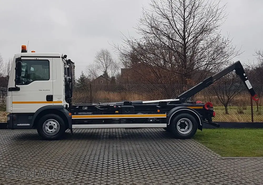 MAN TGL 12.220 HAKOWIEC 4x2 KLIMA DO KONTENERÓW MANUAL 