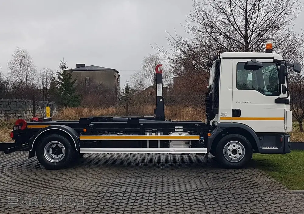 MAN TGL 12.220 HAKOWIEC 4x2 KLIMA DO KONTENERÓW MANUAL 