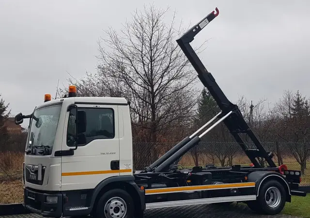 MAN TGL 12.220 HAKOWIEC 4x2 KLIMA DO KONTENERÓW MANUAL 