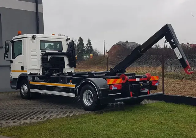 MAN TGL 12.220 HAKOWIEC 4x2 KLIMA DO KONTENERÓW MANUAL 
